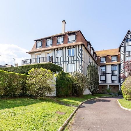 Le Carrousel - Appartement Avec Studio Attenant Deauville Kültér fotó