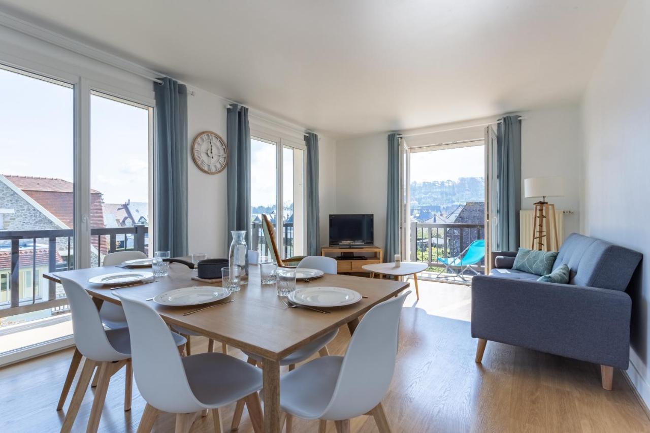 Le Carrousel - Appartement Avec Studio Attenant Deauville Kültér fotó